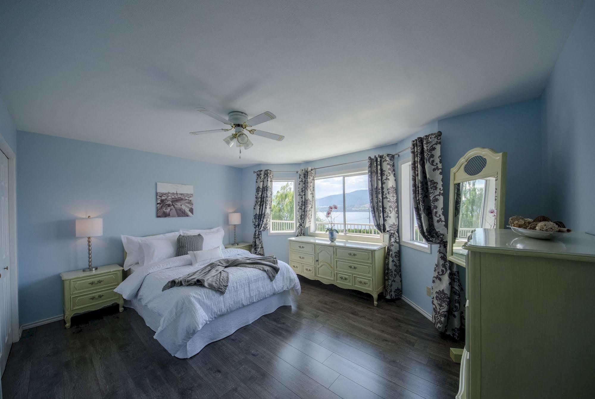 Ok Whistle Stop Bed & Breakfast بينتيكتون المظهر الخارجي الصورة